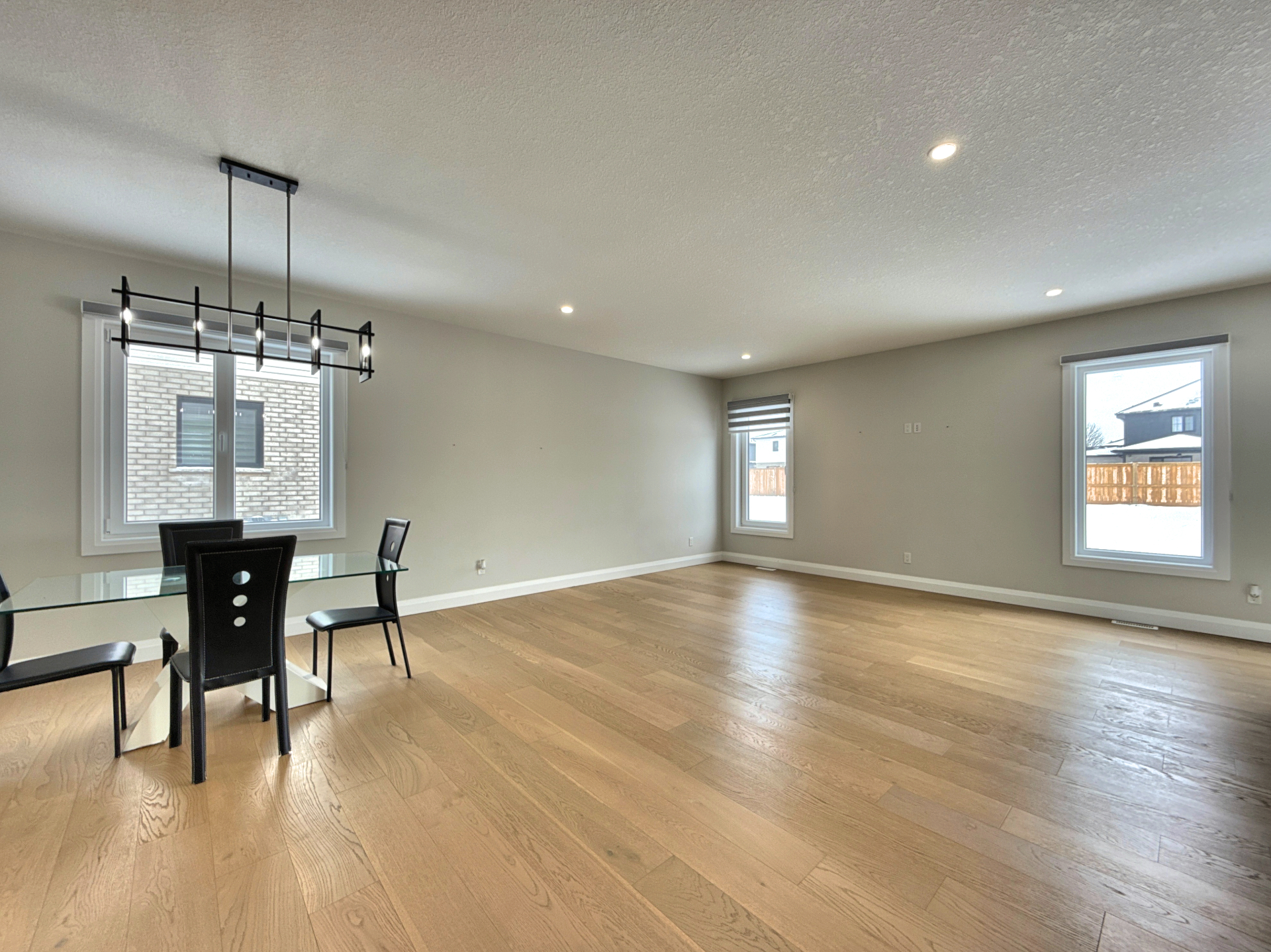 Empty living room before virtual staging