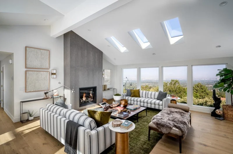 Bright minimalist living room